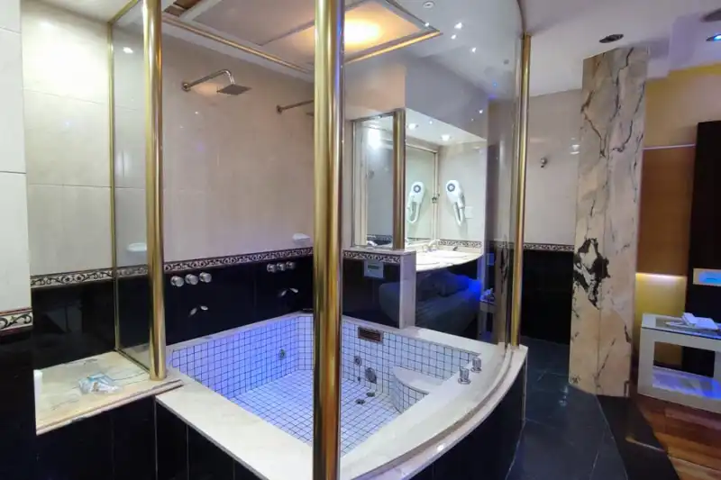 Telo moderno para parejas en Boedo