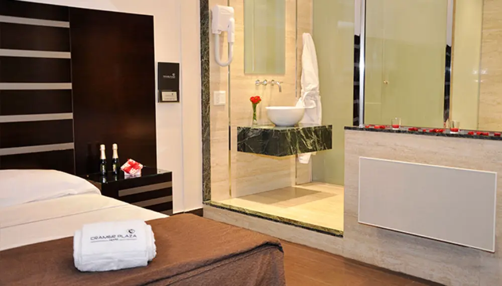 Habitación íntima con cochera privada en Belgrano