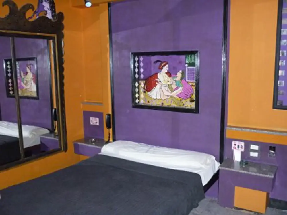 Albergue transitorio El Velero: habitación con hidromasaje en Constitución