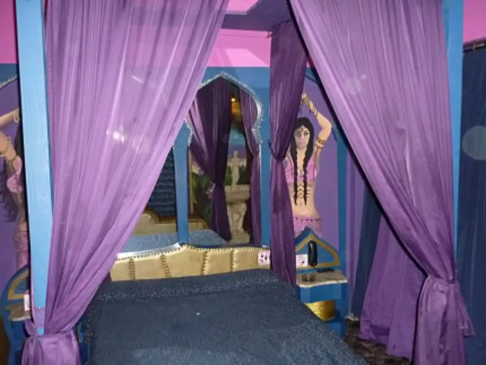 Habitación con hidromasaje privado en albergue transitorio El Velero