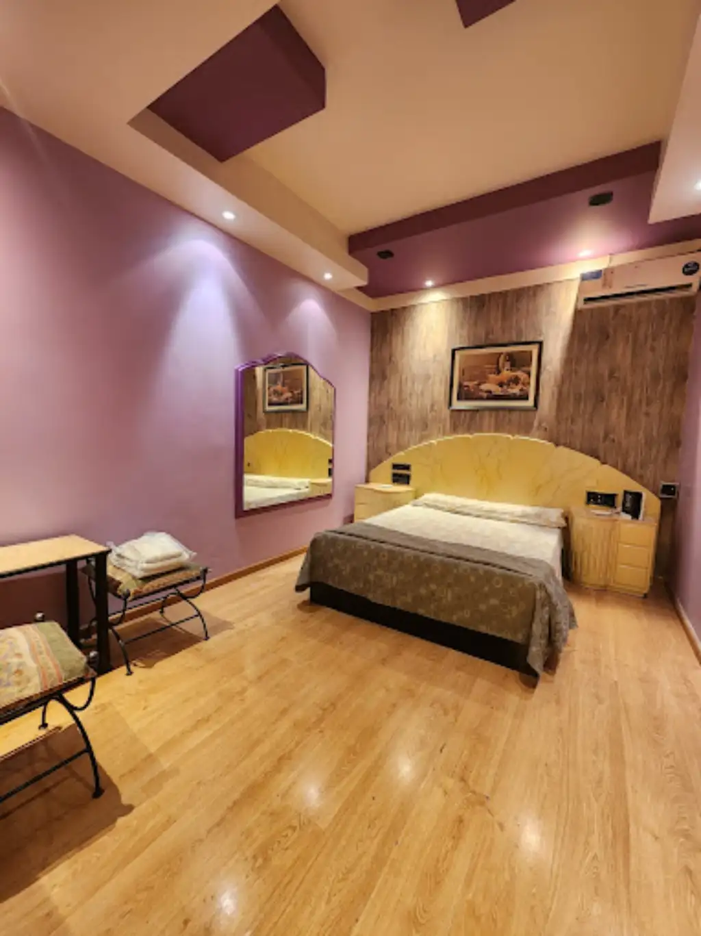 Telo Grant's Caballito con suite temática íntima