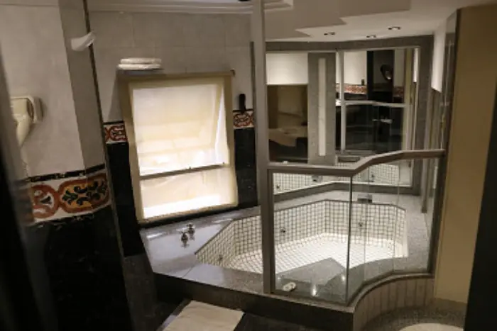 Suite temática en Los Lirios Microcentro para parejas