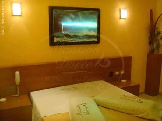 Albergue transitorio con cochera privada en Flores