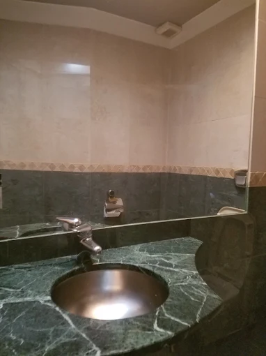 Suite Ejecutiva con vista y jacuzzi en albergue transitorio en Retiro