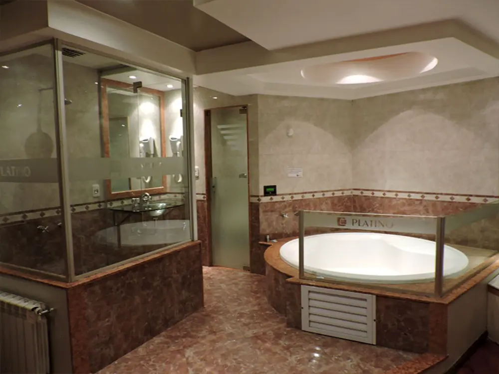 Suite con jacuzzi privado en Hotel Platino, Caballito