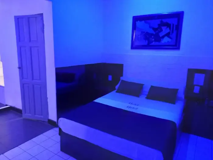 Telo con jacuzzi privado y diseño moderno en Albergue Salta de Constitución