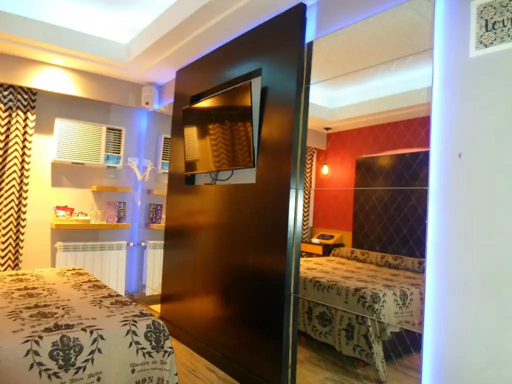 Suite temática para parejas en hotel, telo y albergue transitorio Classic en Don Torcuato