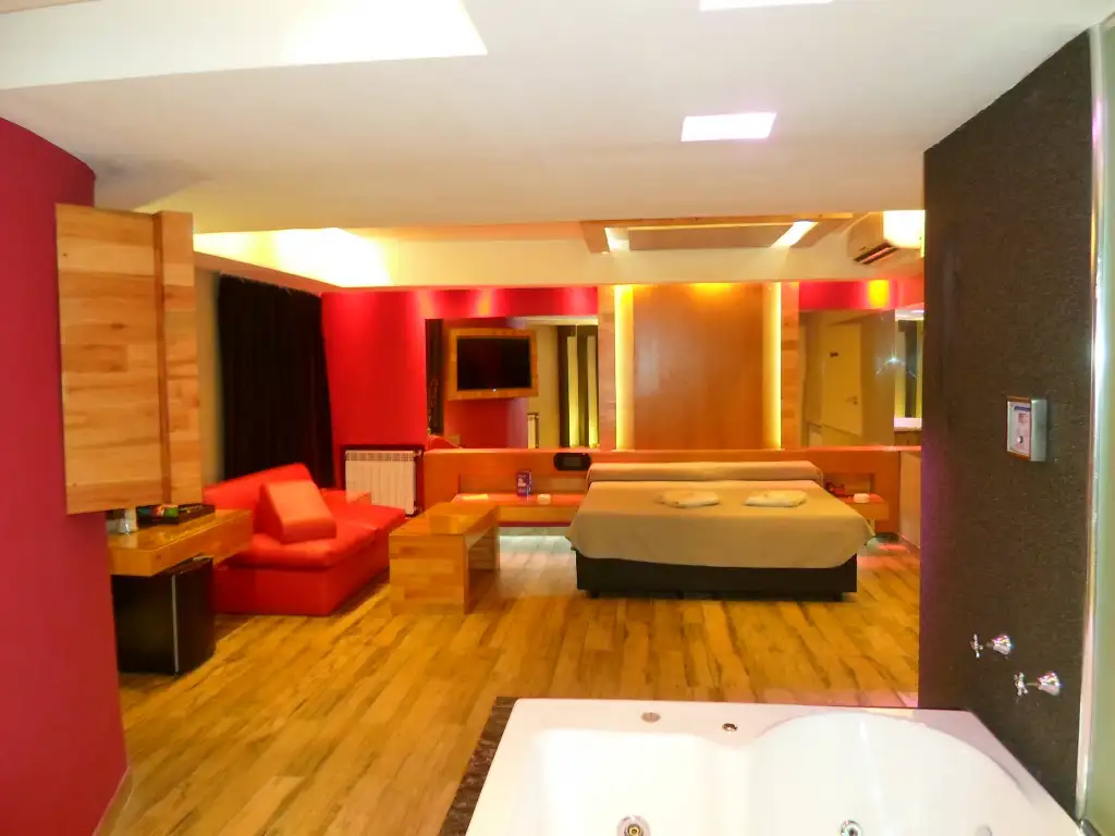 Cochera cerrada y ambiente íntimo en Don Torcuato