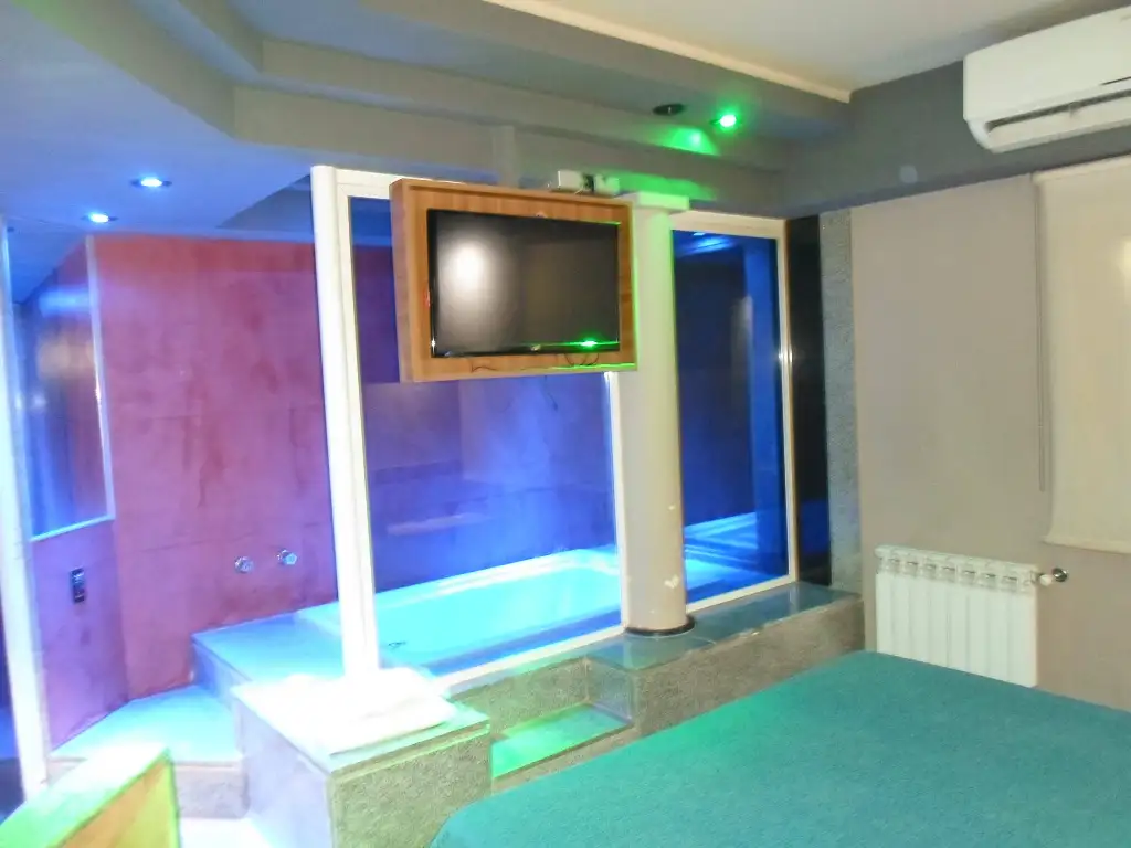 Suite temática para parejas en hotel, telo y albergue transitorio Classic en Don Torcuato