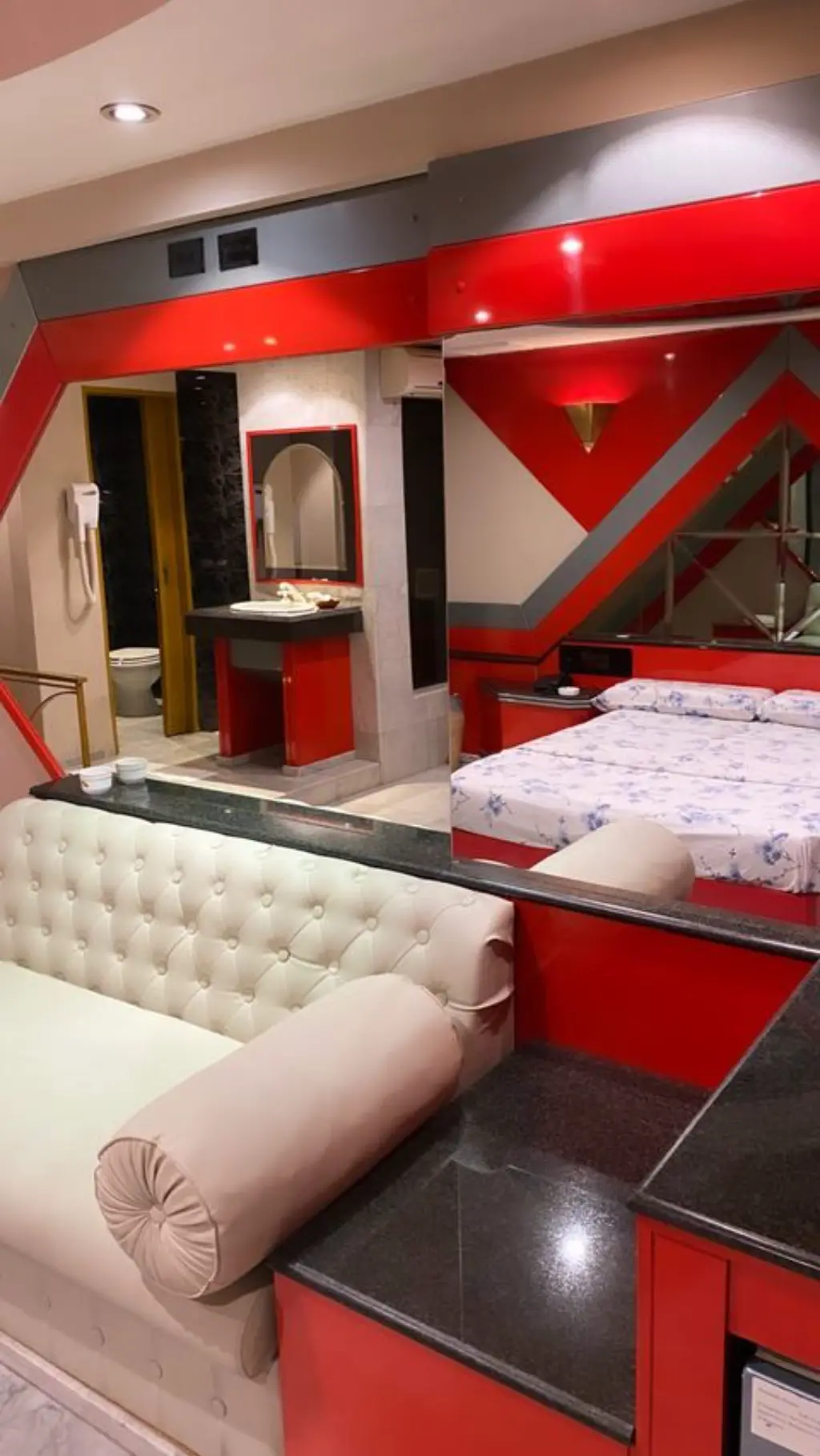 Suite clásica con cuidado diseño en San Justo