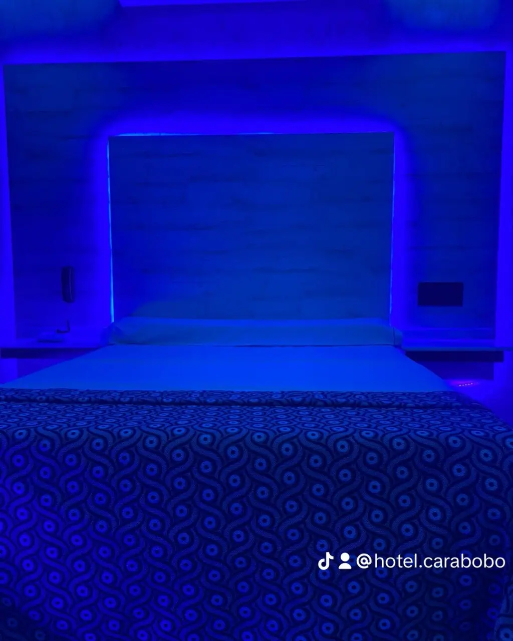 Suite Loft moderna con hidromasaje en San Justo