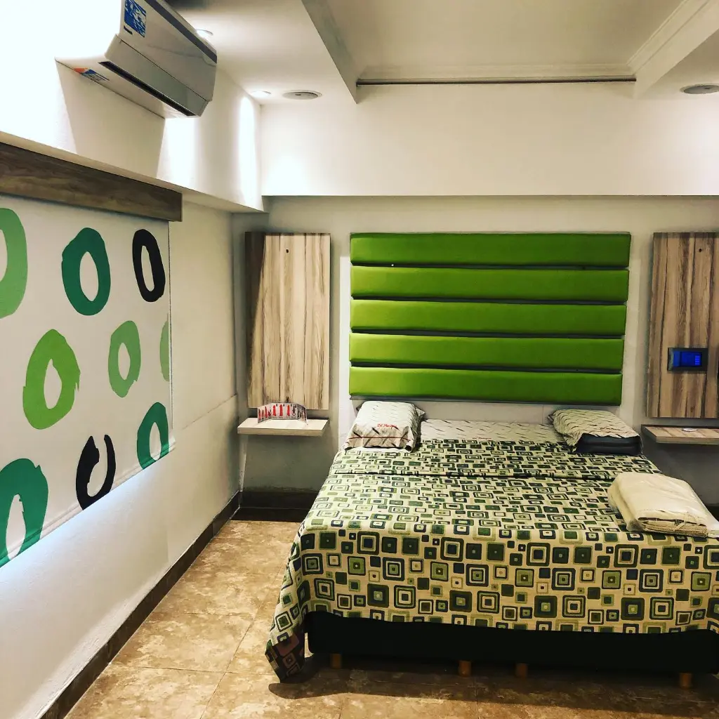 Suite con piscina climatizada exclusiva en Hotel El Bosque San Justo