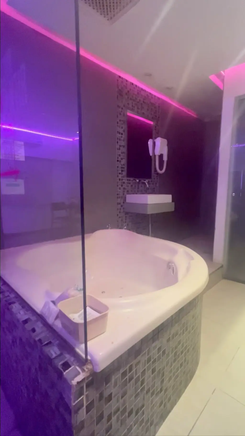 Super Suite con mini piscina en San Justo