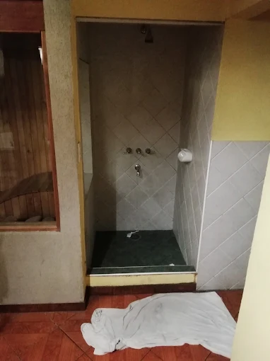 Suite elegante con decoración íntima en Castelar