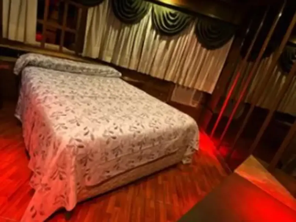 Interior de habitación para parejas en San Justo Las Golondrinas