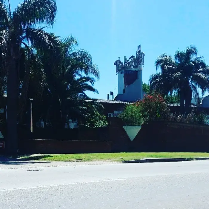 Telo en Moreno con habitación con hidromasaje y luces LED – Paradise