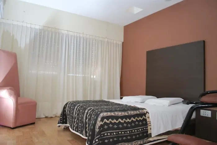 Habitación íntima con cochera privada en Paso del Rey