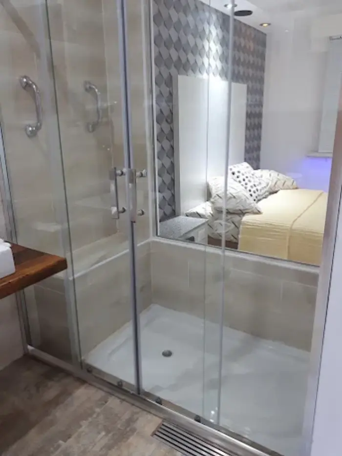 Habitación temática con ambiente romántico en Paso del Rey