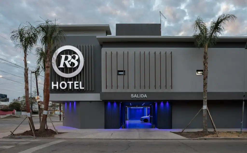 Suite con luces LED en telo R8 de Loma Hermosa, escapada romántica