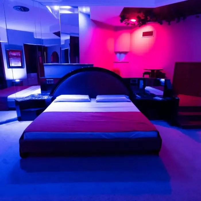 Suite temática para parejas en Burzaco