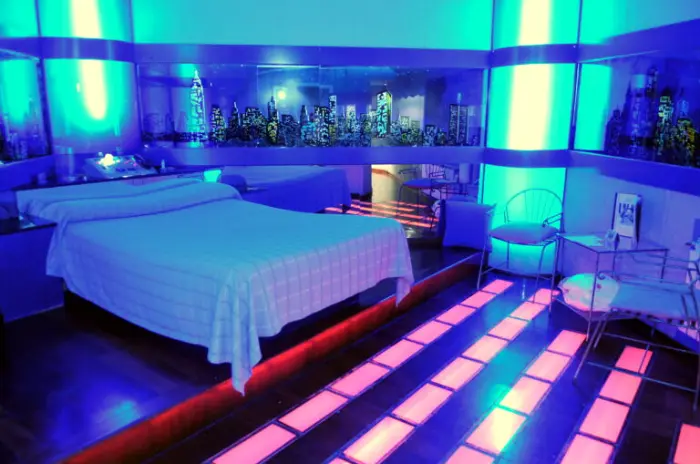 Suite temática para parejas en Quilmes Oeste