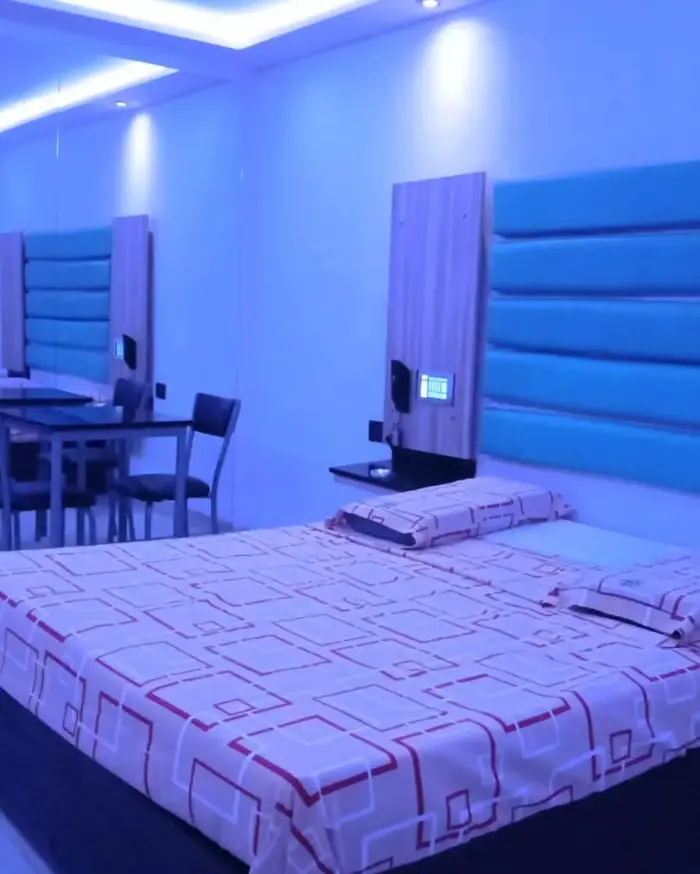 Habitación moderna con cochera privada en Burzaco