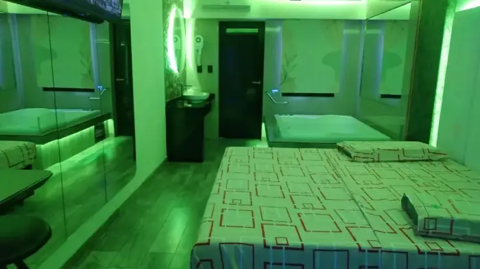 Albergue transitorio elegante en Almirante Brown