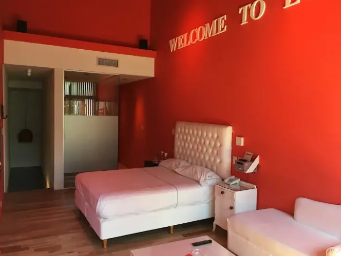Albergue transitorio moderno R Hotel Berazategui